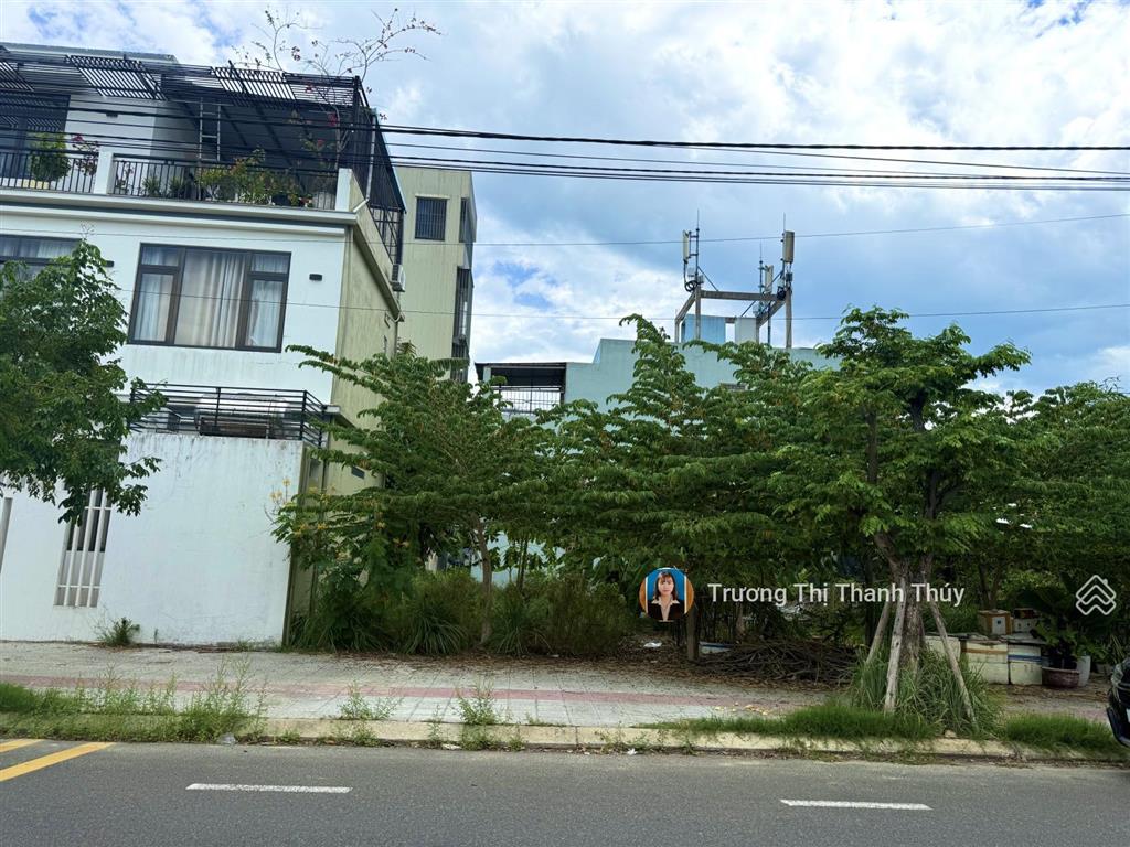 Đường 10,5m lê sỹ ngang 6m, view công viên