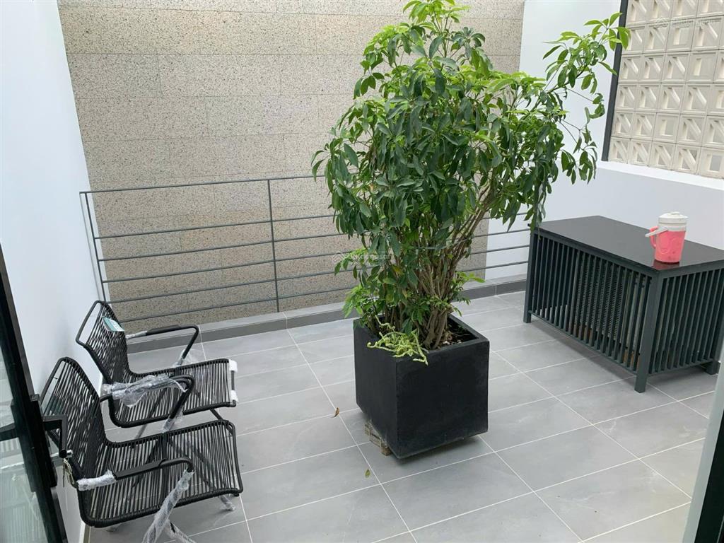 Bán nhà hxh 5m cách lotte quận 7 có 500m kết cấu 3 lầu, mới đẹp, khu dân trí cao, sổ hồng giá 8 tỷ