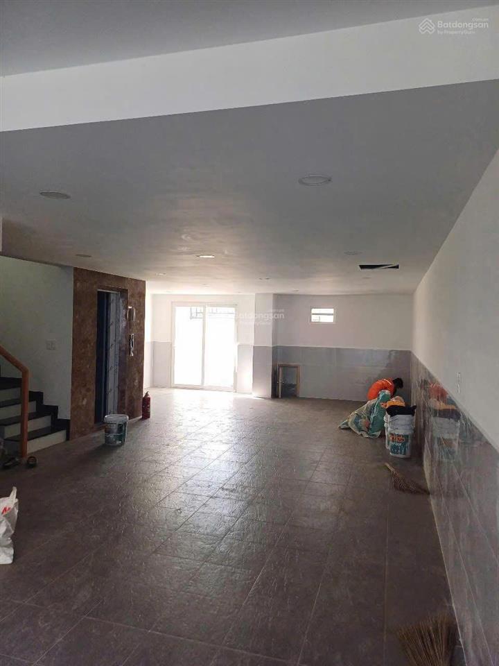 Chính chủ cần tiền bán gấp nhà bt liên kế him lam 7.5x20m đường 16m giá 47,5 tỷ sổ hồng cầm tay