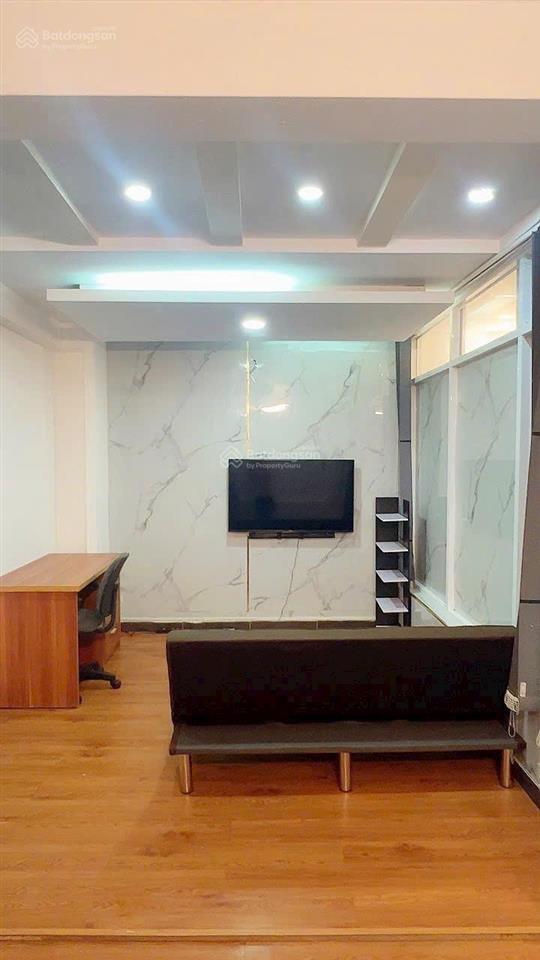 Cho thuê phòng căn hộ dịch vụ ngay trung tâm pmh. dt 30m có bếp, tottet full nội thất