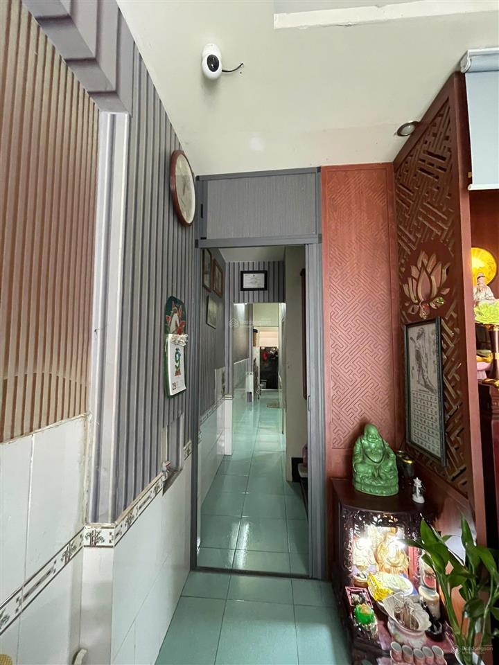 Bán nhà hxh cách lotte quận 7 500m, 1 trệt 2 lầu, mới đẹp, khu dân trí cao, sổ hồng giá 7 tỷ