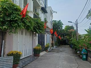 Bán đất tại đường c4, bình trưng đông, quận 2, dt 87.1m2, hướng tb. giá 95tr/m2