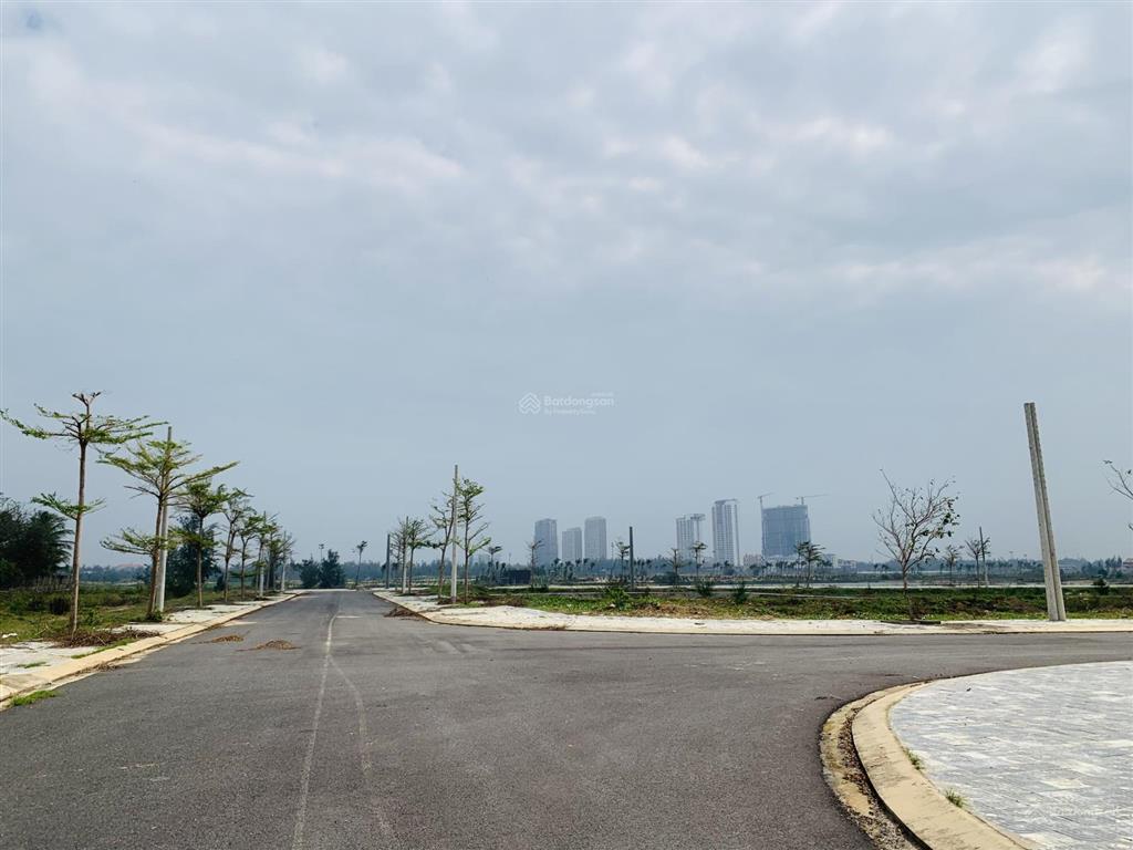 Gánh nặng ngân hàng! bán lô 171m2 ngang 7m đường 10m5 thông khu fpt, giá 5 tỷ (sổ hồng)