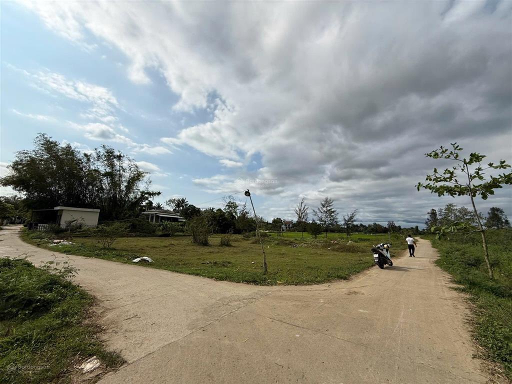 Bán lô đất rất hiếm 1.270m² đất ở hoàn toàn kiệt ô tô phạm như xương giá bán 7,5 tỷ