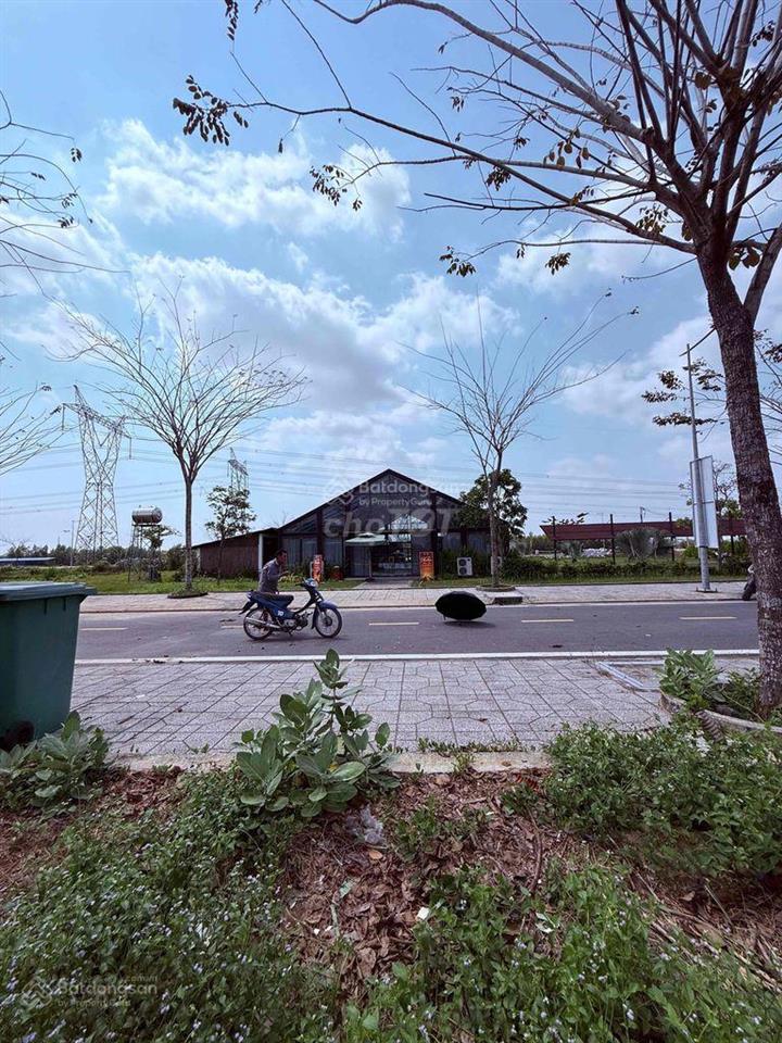 Chính chủ bán nền b2.49 dragon pearl view tttm, liền kề ora park