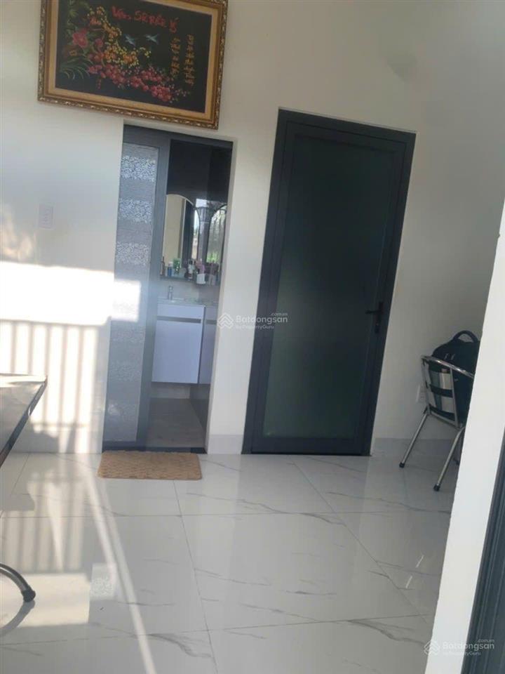 Bán nhà 8*20m góc 2 mặt tiền. nội bộ lê thị kim. gần ubnd xã xts. hóc môn