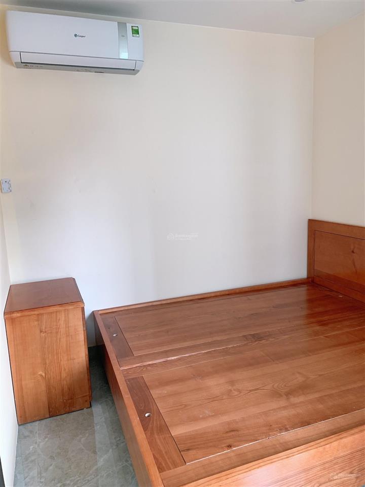Chính chủ cho thuê căn hộ 1 khách 1 ngủ tại đình thôn 40m2, ban công thoáng mát ở được luôn