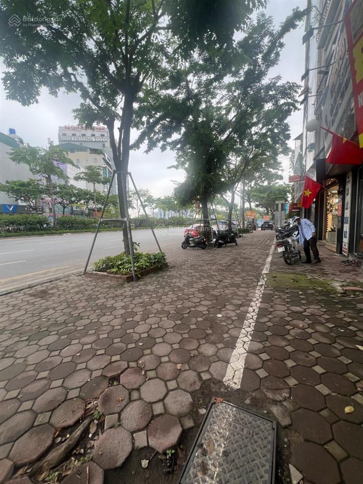 Ban nhà mặt phố võ chí công  quy hoạch ổn định  thoáng trước sau  mặt tiền to vỉa hè khủng