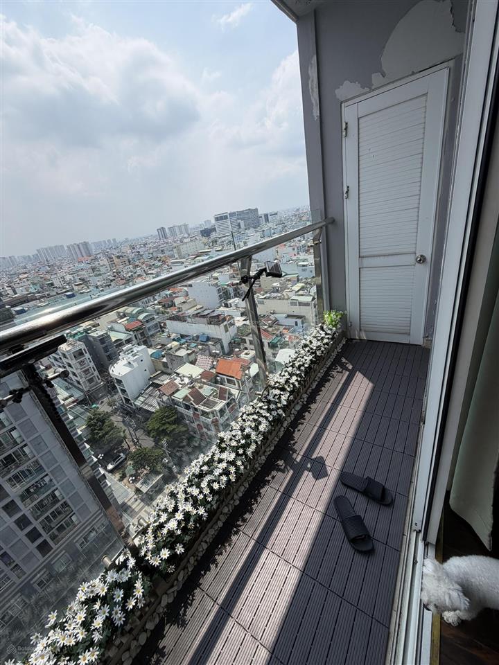 Cho thuê căn hộ chung cư carillon 1, 2 phòng ngủ 2 wc (3 phòng đập thông thành 2 phòng)