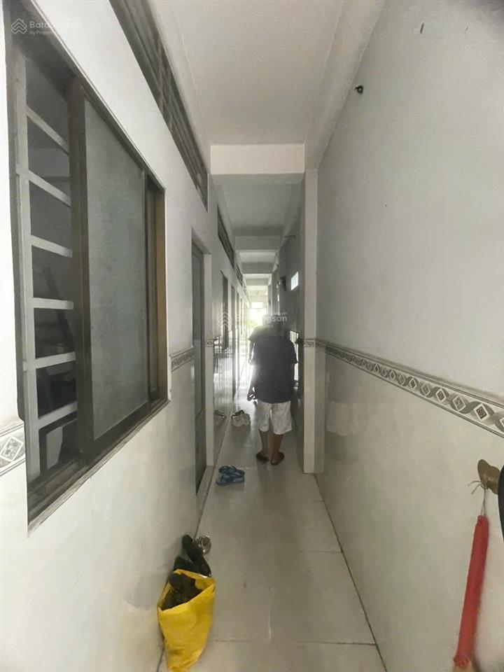 Bán nhà trọ mặt tiền đường số 50, tân tạo. dt (5x20) 5 tấm có 26 phòng trọ hướng đông