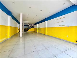 Cho thuê nhà kinh doanh 3 tầng siêu rộng mặt đường lê hồng phong