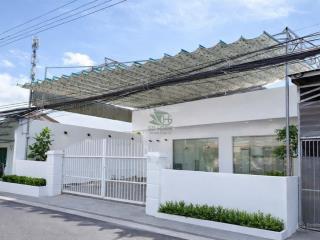 Cho thuê mặt bằng siêu rộng 260 m2 kinh doanh tự do khu vĩnh điềm trung