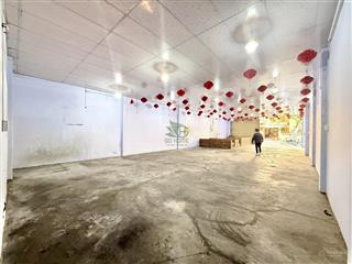 Cho thuê mặt bằng riêng biệt 160m2 trung tâm thành phố giá 35 triệu/tháng