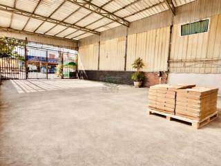 Cho thuê mặt bằng góc 2 mặt tiền ngang 19m mặt tiền thích quảng đức khu phước long