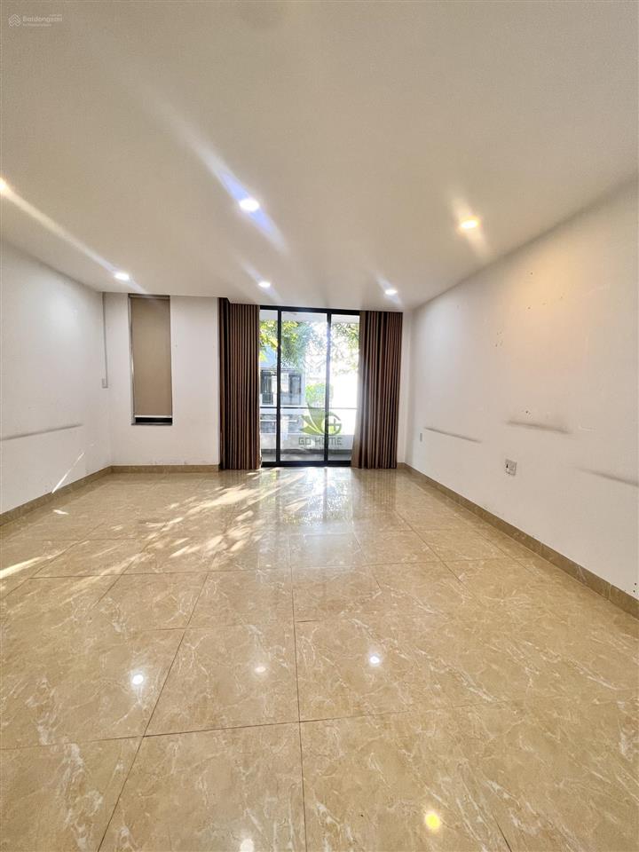 Cho thuê nhà kinh doanh 5 phòng ngủ khu vcn phước hải