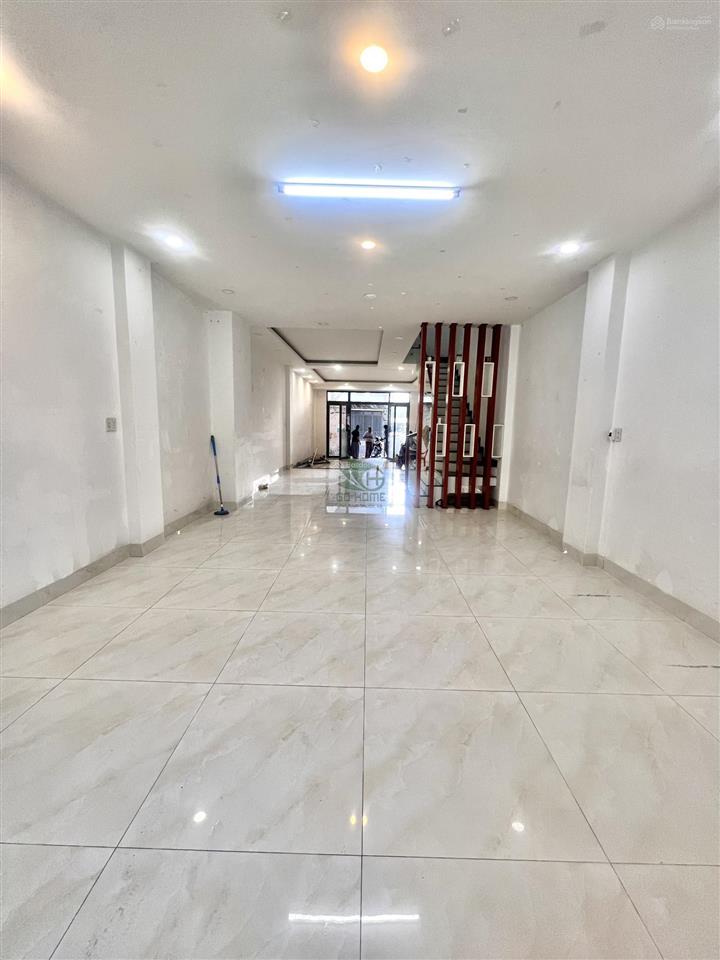 Cho thuê nhà kinh doanh 5 phòng ngủ khu vcn phước hải