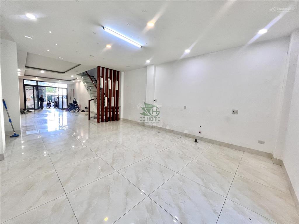 Cho thuê nhà kinh doanh 5 phòng ngủ khu vcn phước hải