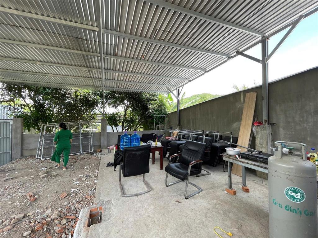 Cho thuê kho xưởng 400m2 khu vĩnh lương phía bắc nha trang