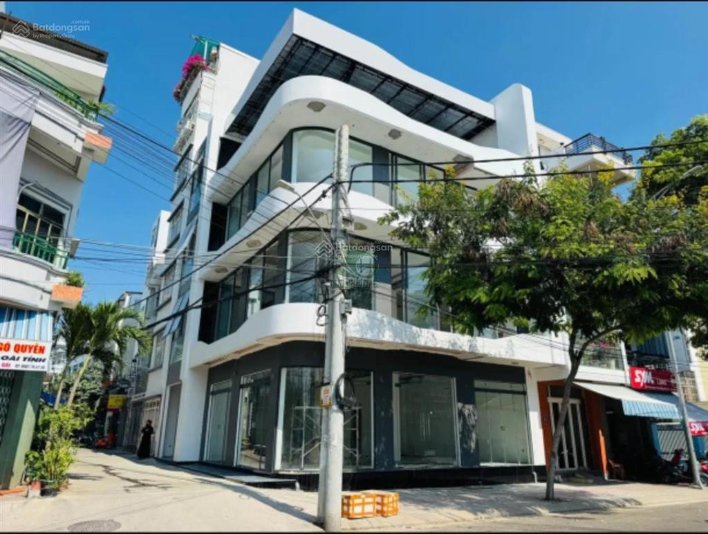 Mặt bằng lô góc siêu đẹp gần biển 2 tầng 295 m2