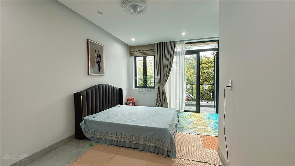Nhà mỹ gia  4 phòng  vừa ở vừa làm văn phòng