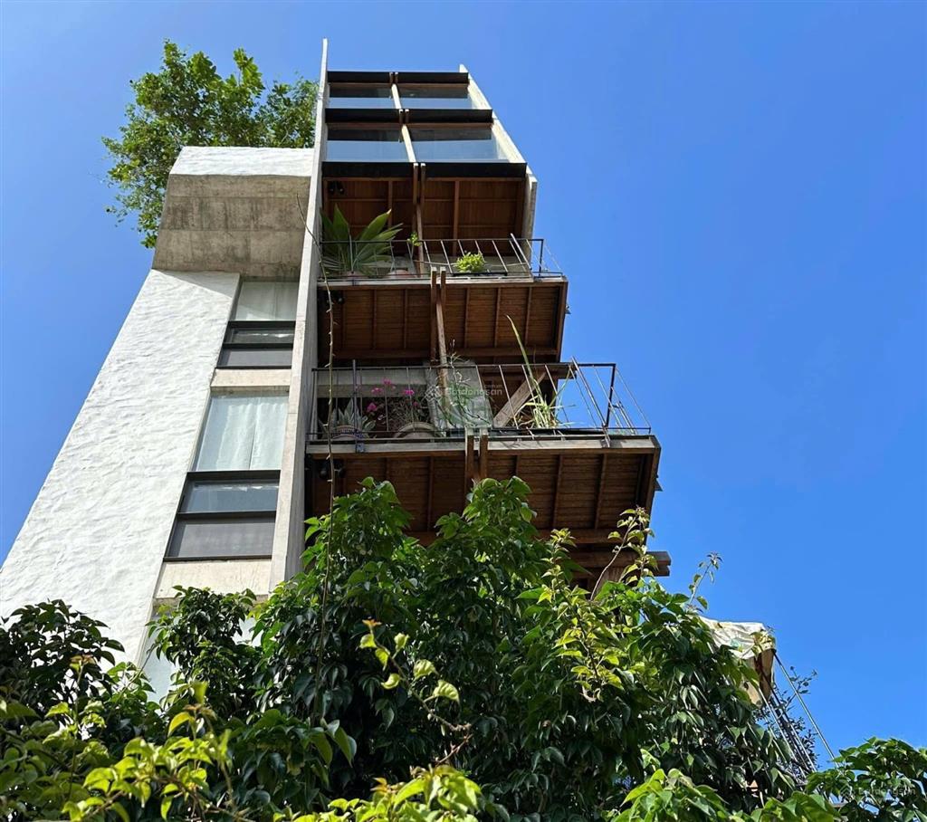 Cho thuê homestay 11 phòng kiến trúc siêu đẹp gần biển