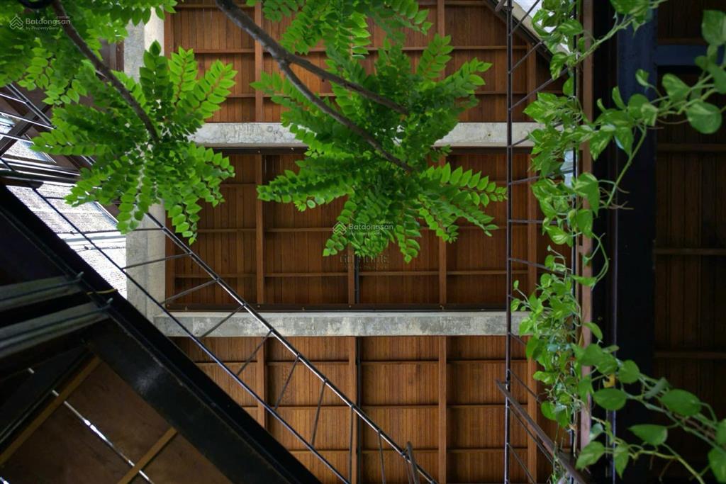 Cho thuê homestay 11 phòng kiến trúc siêu đẹp gần biển