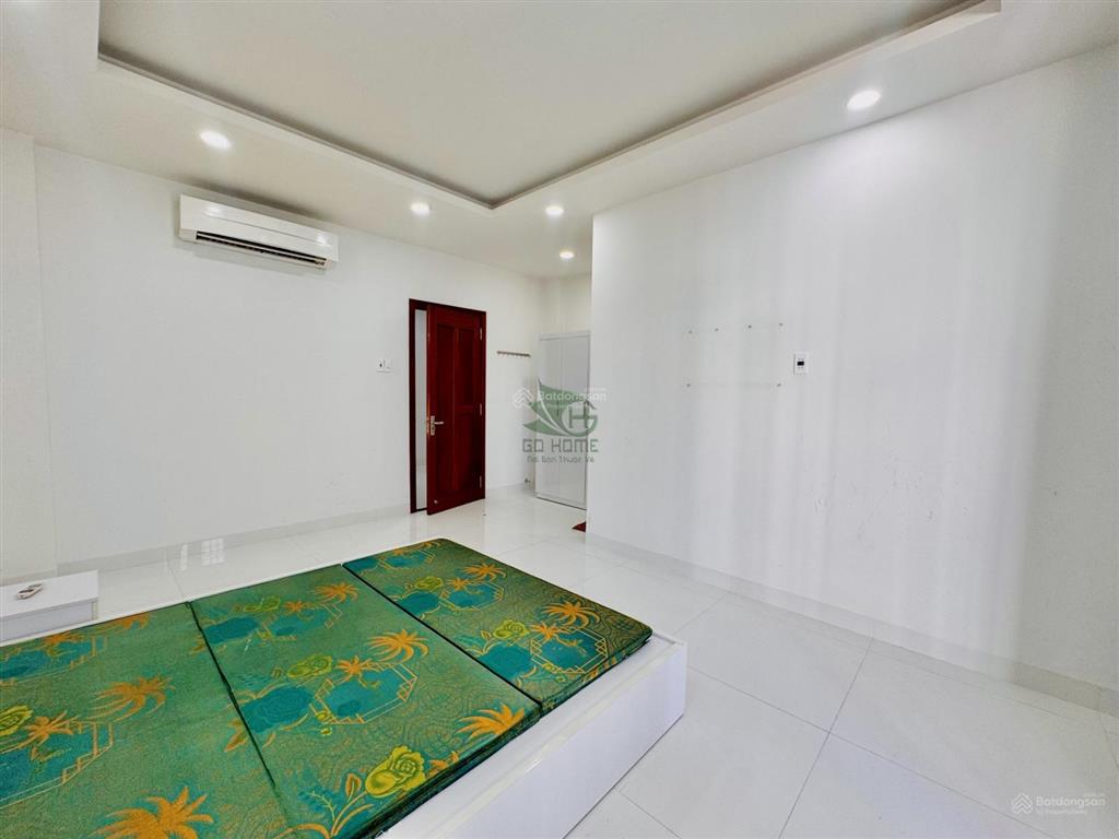 Cho thuê nhà nguyên căn 3 tầng 4 phòng ngủ full nội thất khu đô thị mỹ gia
