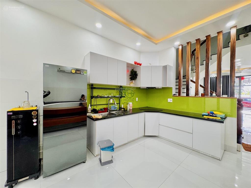 Cho thuê nhà nguyên căn 3 tầng 4 phòng ngủ full nội thất khu đô thị mỹ gia