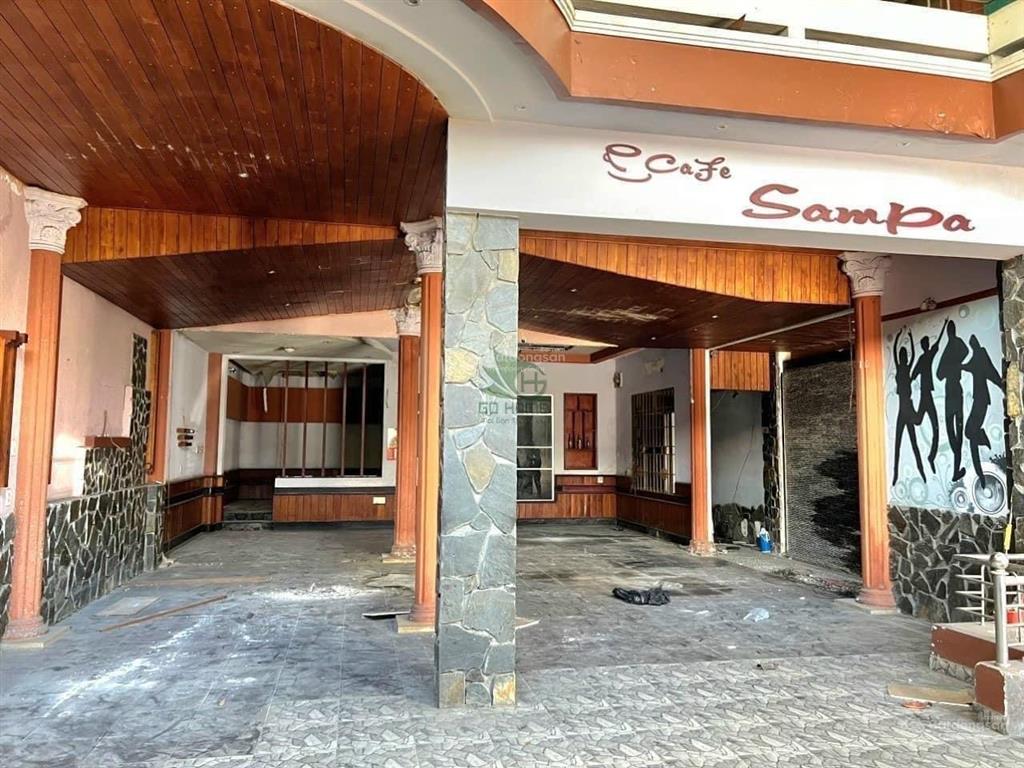 Cho thuê nhà kinh doanh ngang 9.3m mặt đường chính khu trung tâm thành phố