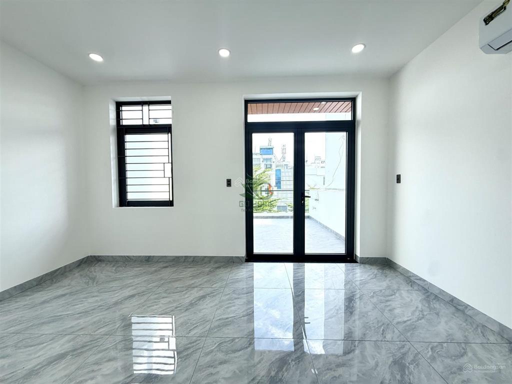 Cho thuê nhà mới 4 phòng ngủ khu đô thị mỹ gia gói 2 giá 20 triệu/tháng