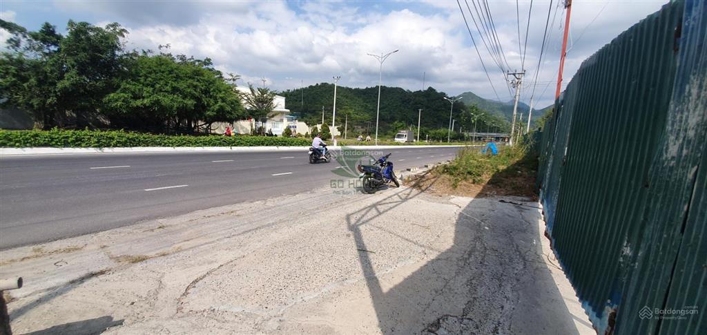 Cho thuê đất trống diện tích 5000m2 mặt tiền ql1c khu vĩnh lương
