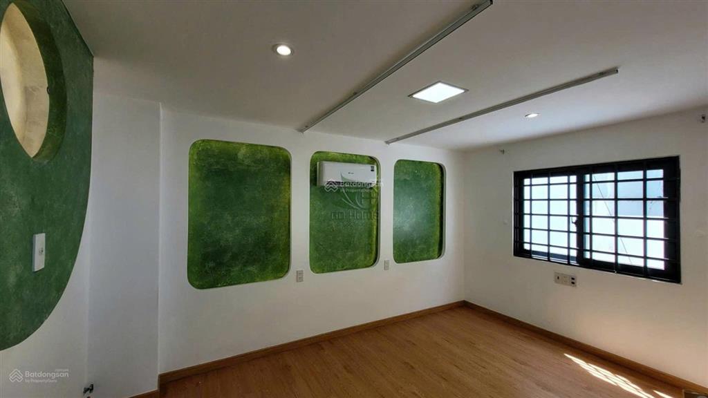 Cho thuê nhà ở kinh doanh 4 tầng 6 phòng chuẩn spa gần ngay khu phố hàn