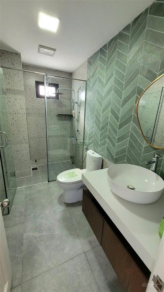 Cho thuê nhà ở kinh doanh 4 tầng 6 phòng chuẩn spa gần ngay khu phố hàn