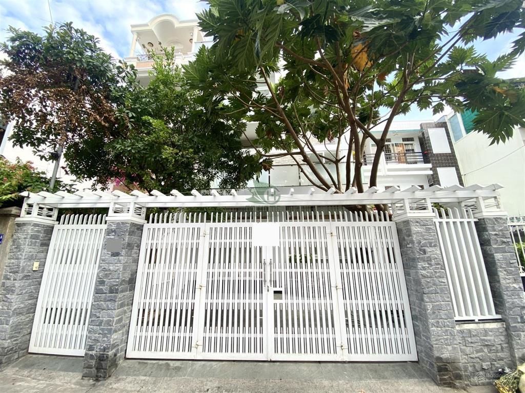 Cho thuê biệt thự 6 phòng có sân vườn khu vực vạn thắng giá 22 triệu/tháng