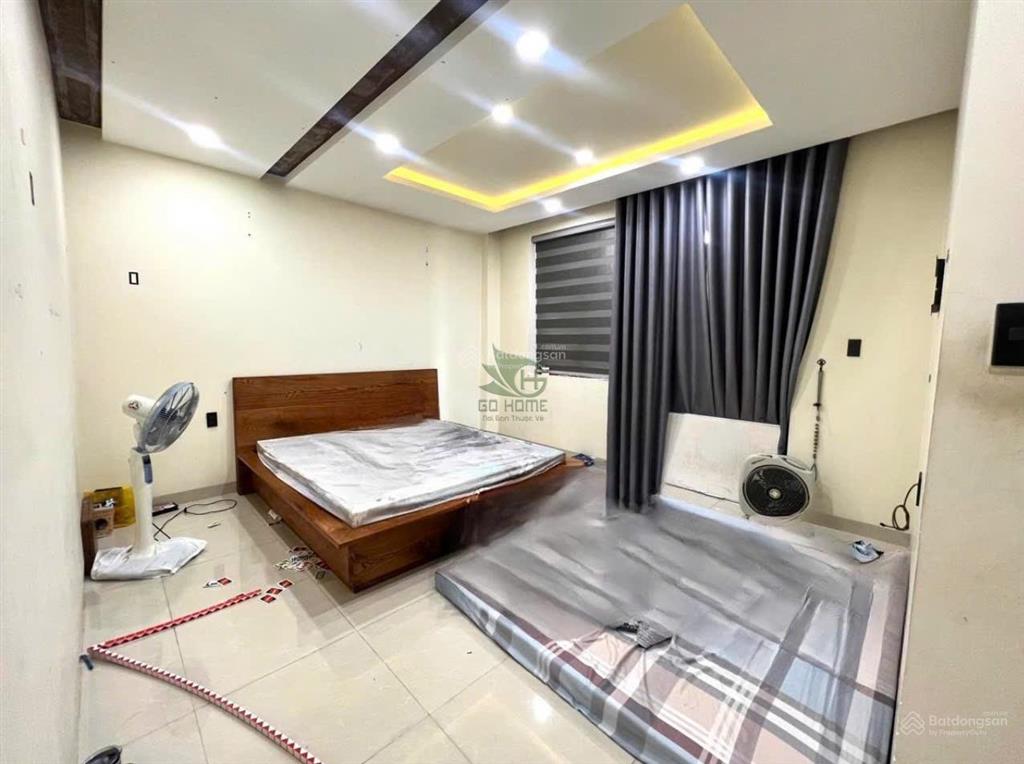 Cho thuê nhà kinh doanh 3 tầng khu vĩnh điềm trung giá 20 triệu/tháng