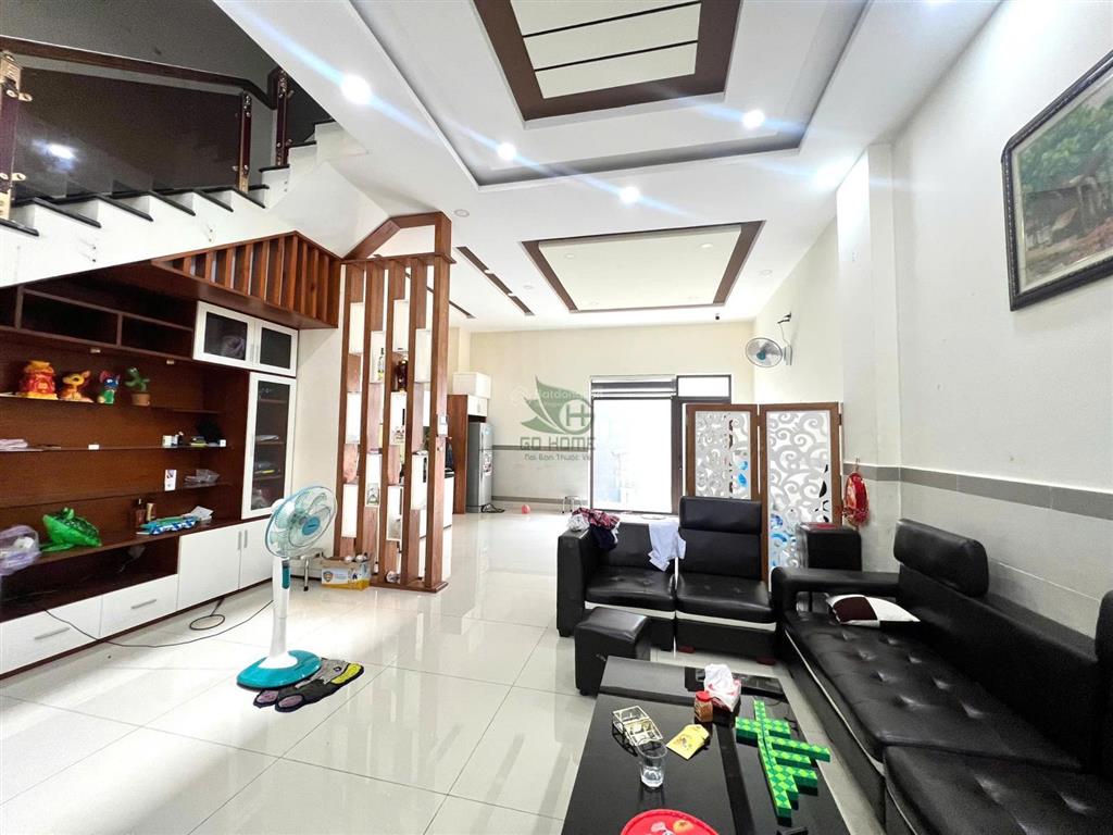 Cho thuê nhà kinh doanh 3 tầng khu vĩnh điềm trung giá 20 triệu/tháng