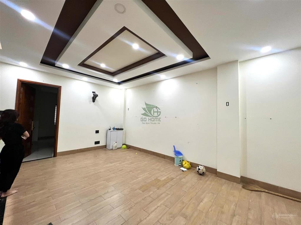 Cho thuê nhà kinh doanh 3 tầng khu vĩnh điềm trung giá 20 triệu/tháng