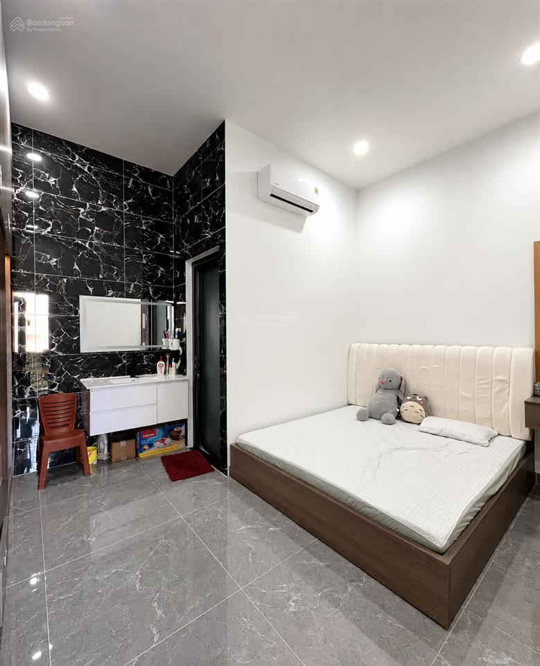 Cho thuê căn villa sân vườn 3 phòng ngủ khu hòn xen bắc nha trang