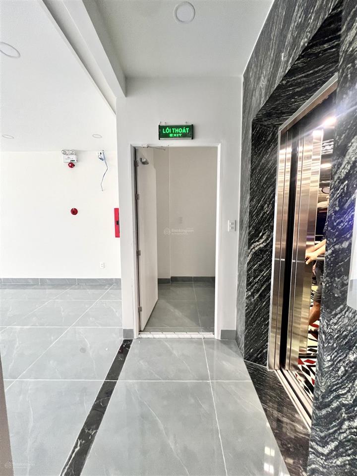 Cho thuê nhà kinh doanh 4 tầng có thang máy, pccc khu bàn cờ phước long