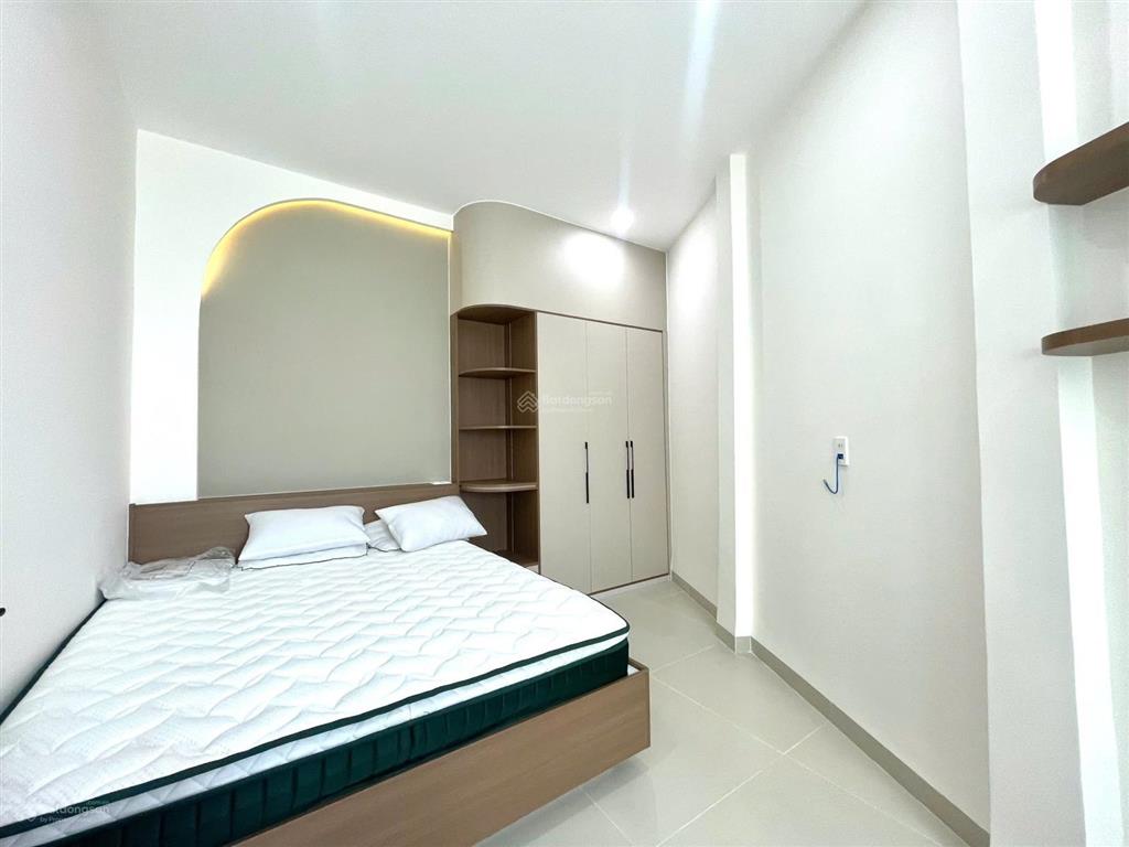 Nhà mới xây full nội thất 4 phòng ngủ có sân  phía bắc nha trang