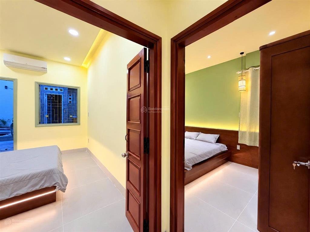 Villa mới xây có hồ bơi sân vườn 3 phòng ngủ full nội thất khu phía bắc nha trang