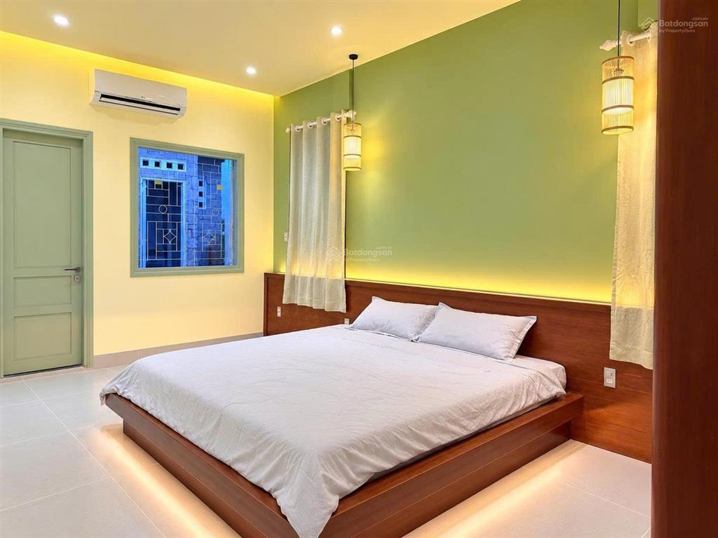 Villa mới xây có hồ bơi sân vườn 3 phòng ngủ full nội thất khu phía bắc nha trang
