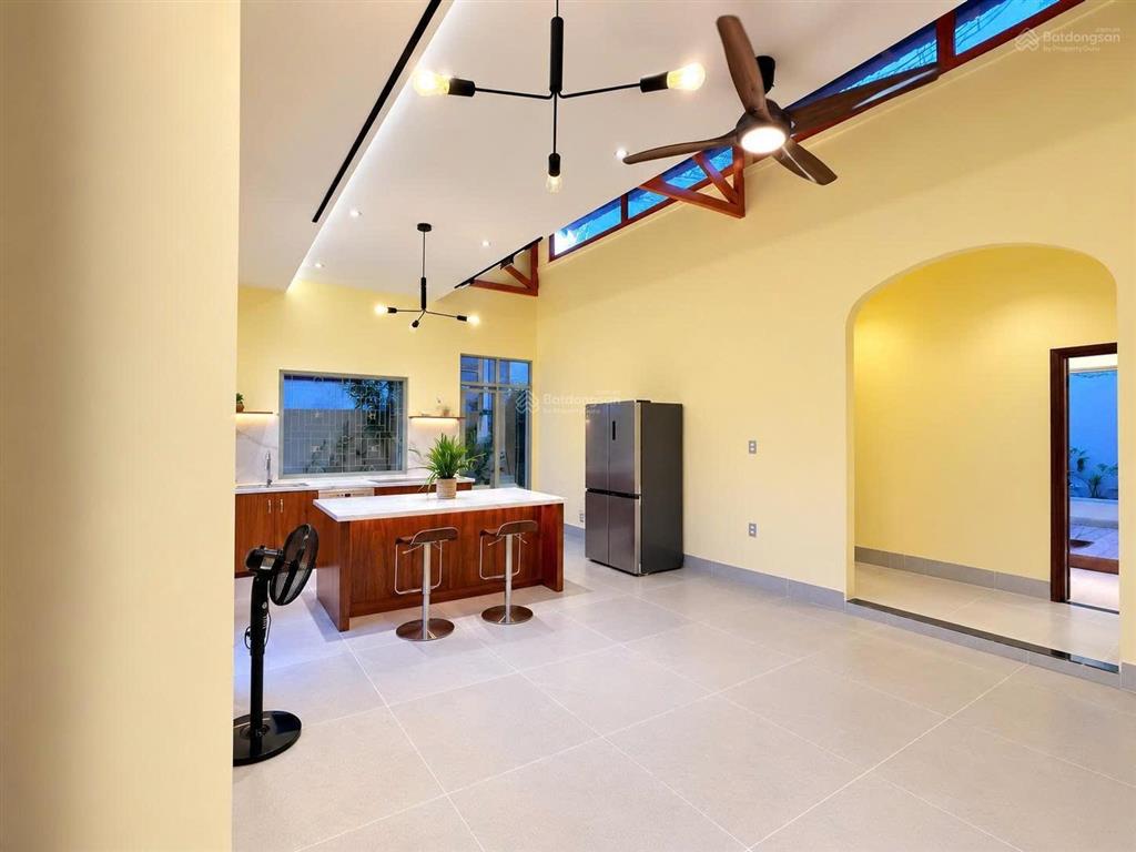 Villa mới xây có hồ bơi sân vườn 3 phòng ngủ full nội thất khu phía bắc nha trang