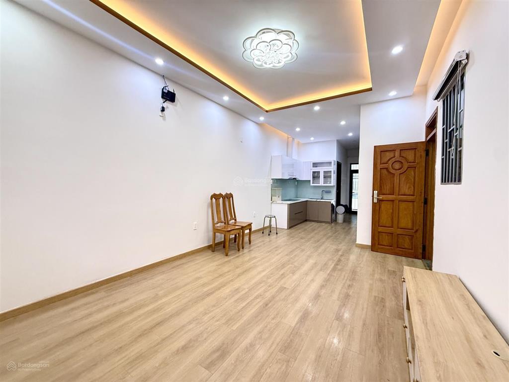Nhà đẹp vừa ở vừa kinh doanh 4 phòng ngủ full nội thất có thang máy khu mỹ gia gói 2