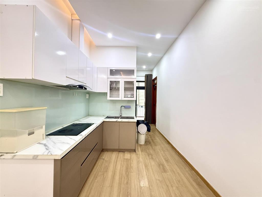 Nhà đẹp vừa ở vừa kinh doanh 4 phòng ngủ full nội thất có thang máy khu mỹ gia gói 2