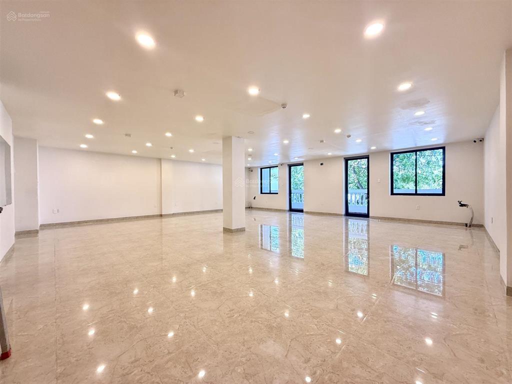Cho thuê mặt bằng 120m2 tầng 2 đường số 13 hà quang 2 giá 10 triệu/tháng