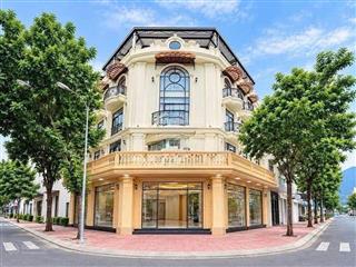 Cho thuê mặt bằng lô góc 200m2 có hầm để xe giá 45 triệu/tháng