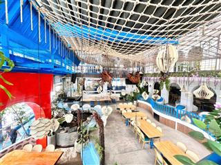 Cho thuê mặt bằng tầng 4 view biển siêu đẹp mặt đường trần phú khu đông đúc khách du lịch