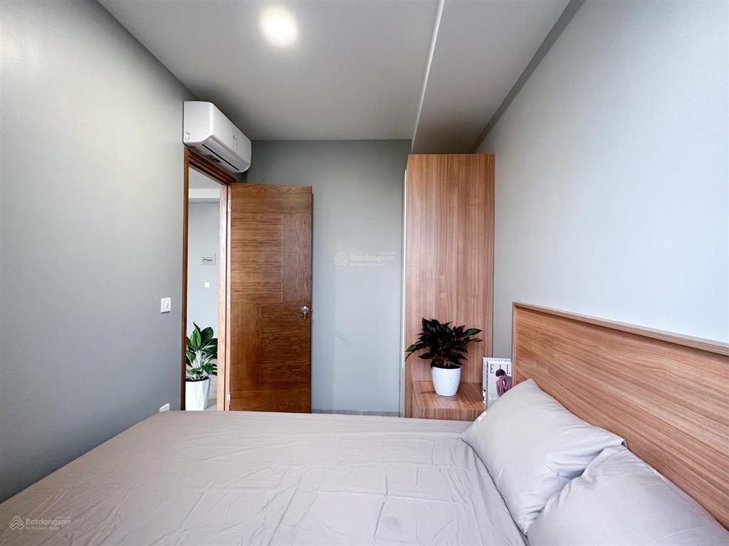 Cho thuê chdv 1pn ban công, full nội thất máy giặt riêng, thoáng mát tầng cao view chill