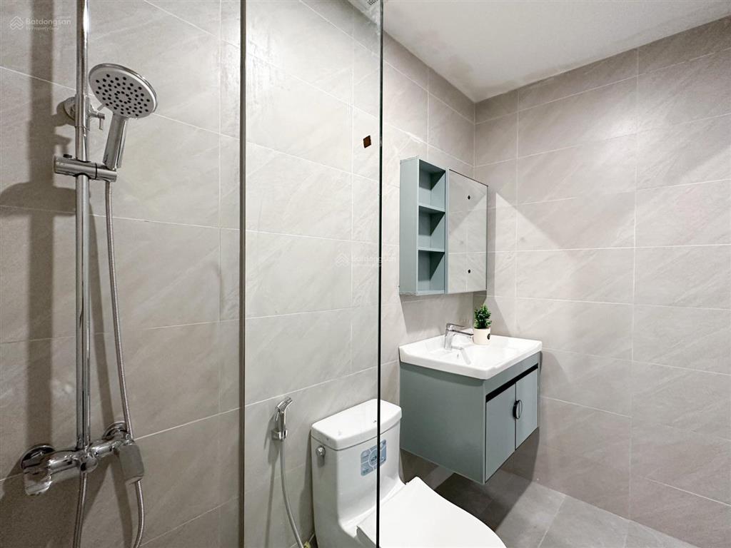 Cho thuê chdv 1pn ban công, full nội thất máy giặt riêng, thoáng mát tầng cao view chill